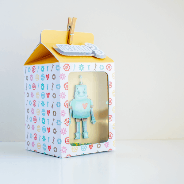 CAJITA MILK MIDI SHAKER PERSONALIZADA