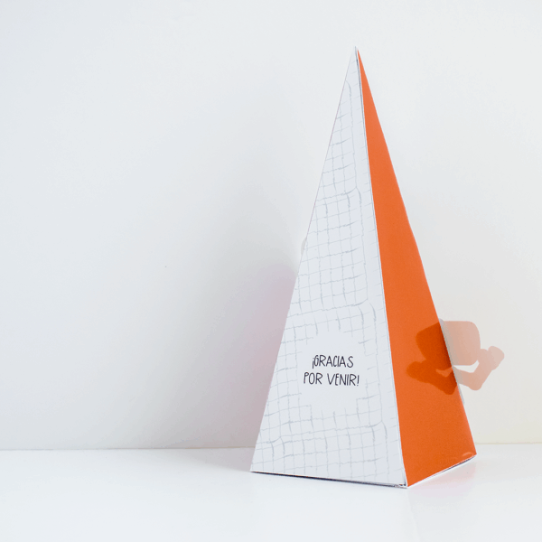 Papelería Creativa_Cajita Piramide Shaker 04 CAJITA PIRÁMIDE GRANDE SHAKER PERSONALIZADA